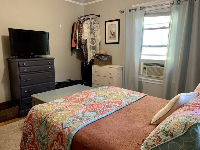 Building Photo - 12 St Peter St