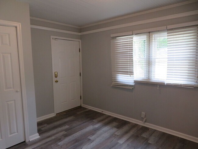 Building Photo - Brace yourself, because this Walnut Hill beauty doesn’t just turn heads — it demands a double-tak...