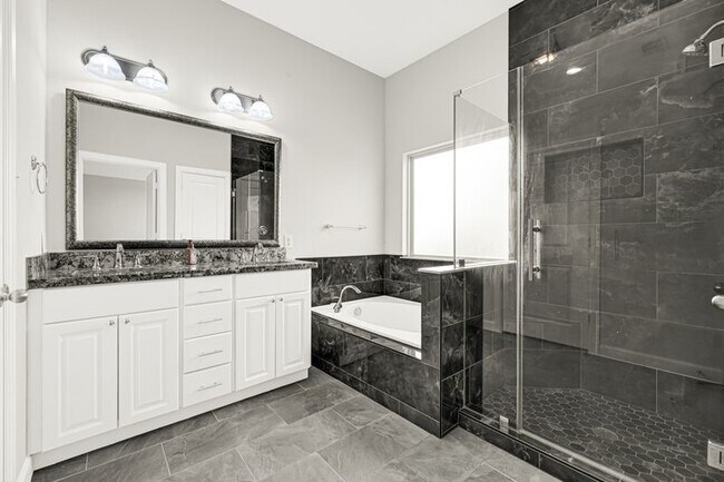 Building Photo - 1907 Caldbeck Ln