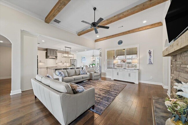 Building Photo - 4741 Carousel Ln