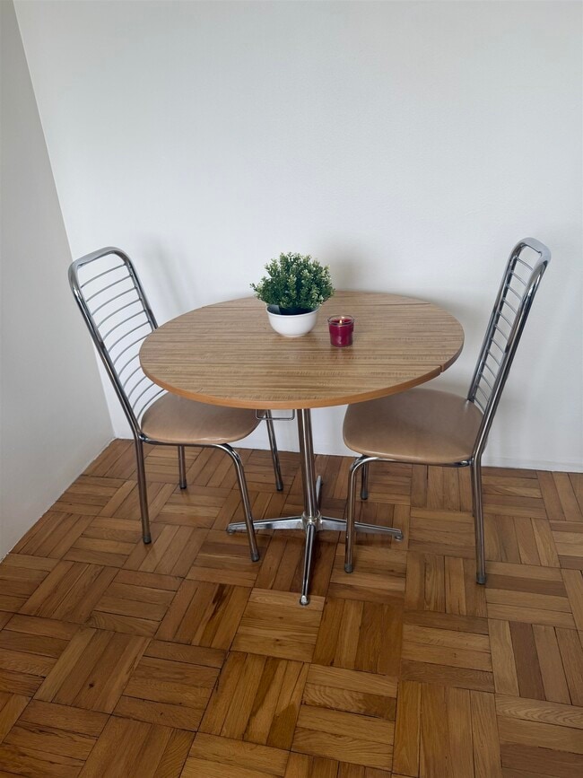 Building Photo - 6515 JFK Blvd E