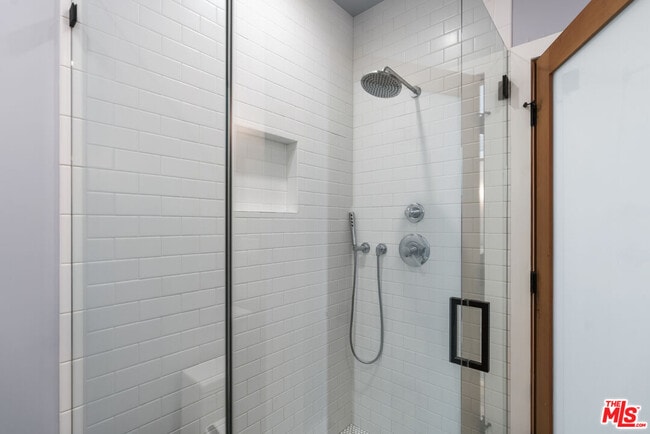 Building Photo - 4031 Camero Ave