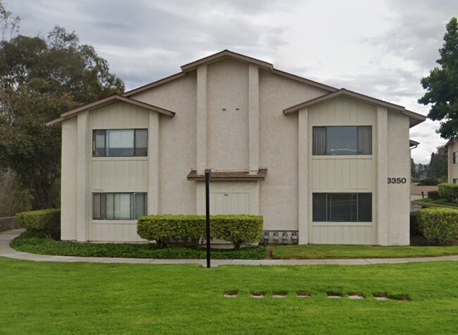 Building Photo - 3350 Santa Maria Way