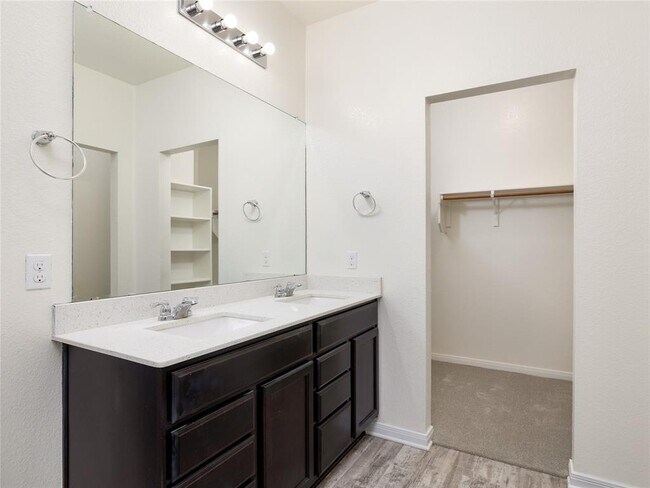 Building Photo - 1400 Ferryman Dr