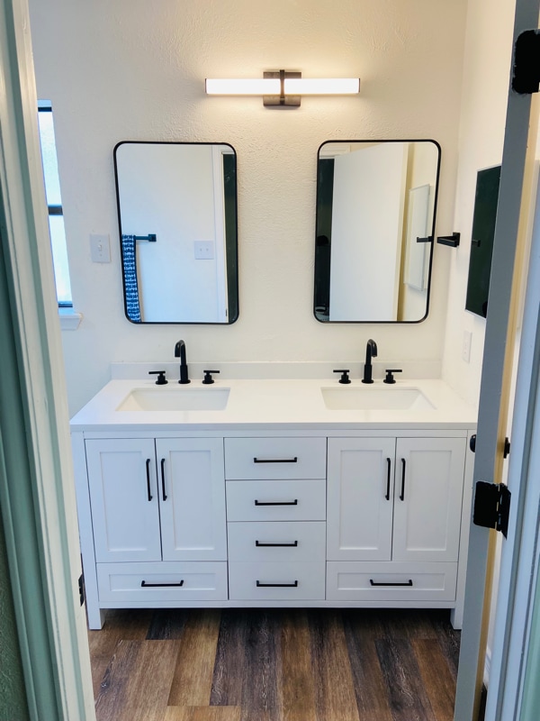 Building Photo - 1413 Windcrest St