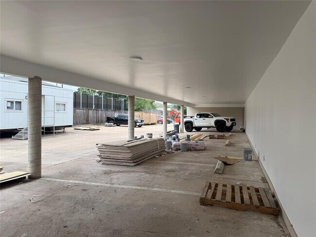 Building Photo - 2829 Timmons Ln