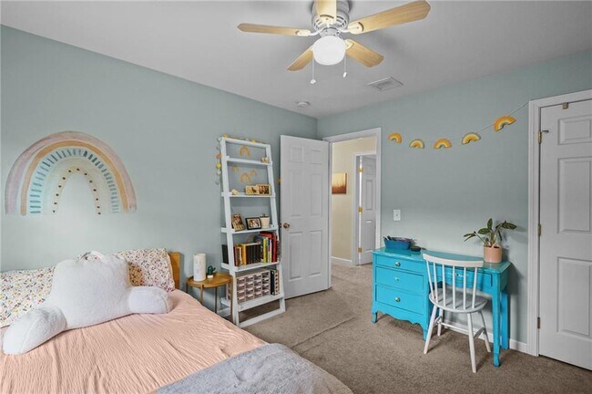 Building Photo - 31 Smith St