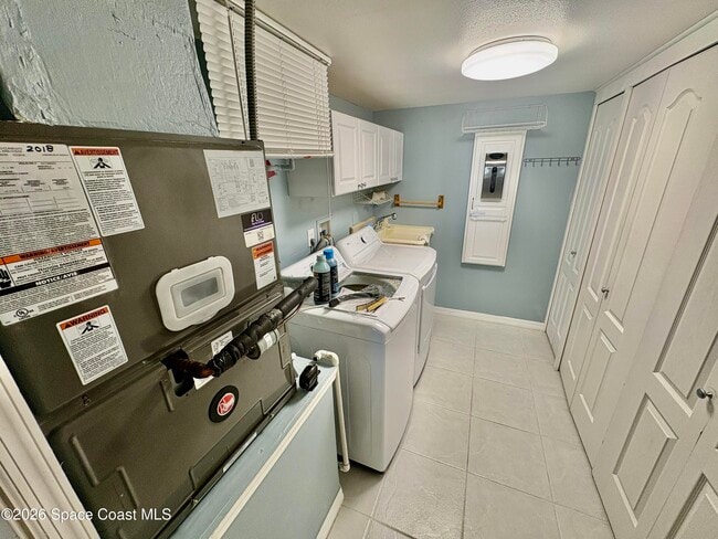 Building Photo - 8934 Puerto Del Rio Dr