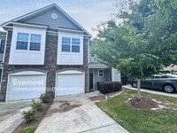 Building Photo - 1015 Skyler Ln