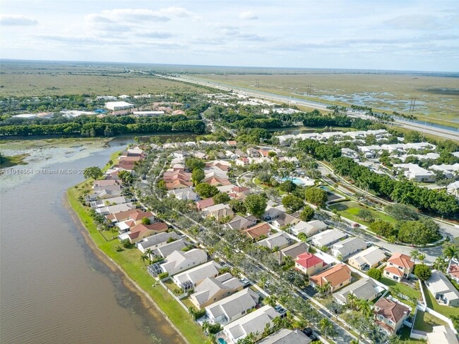 Building Photo - 1592 Salerno Cir