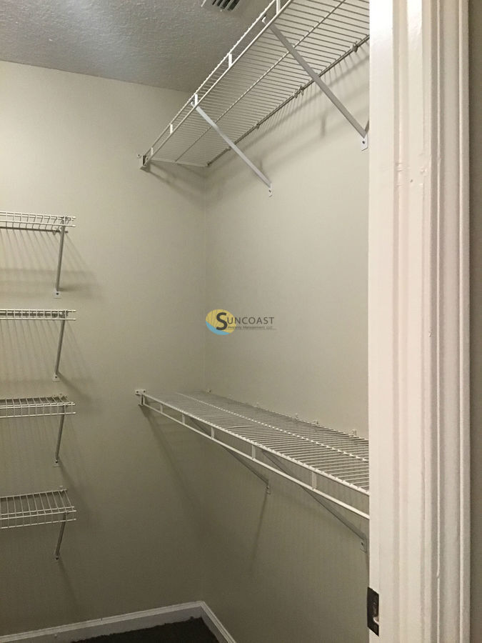 Building Photo - 5550 Oak Crossing Dr