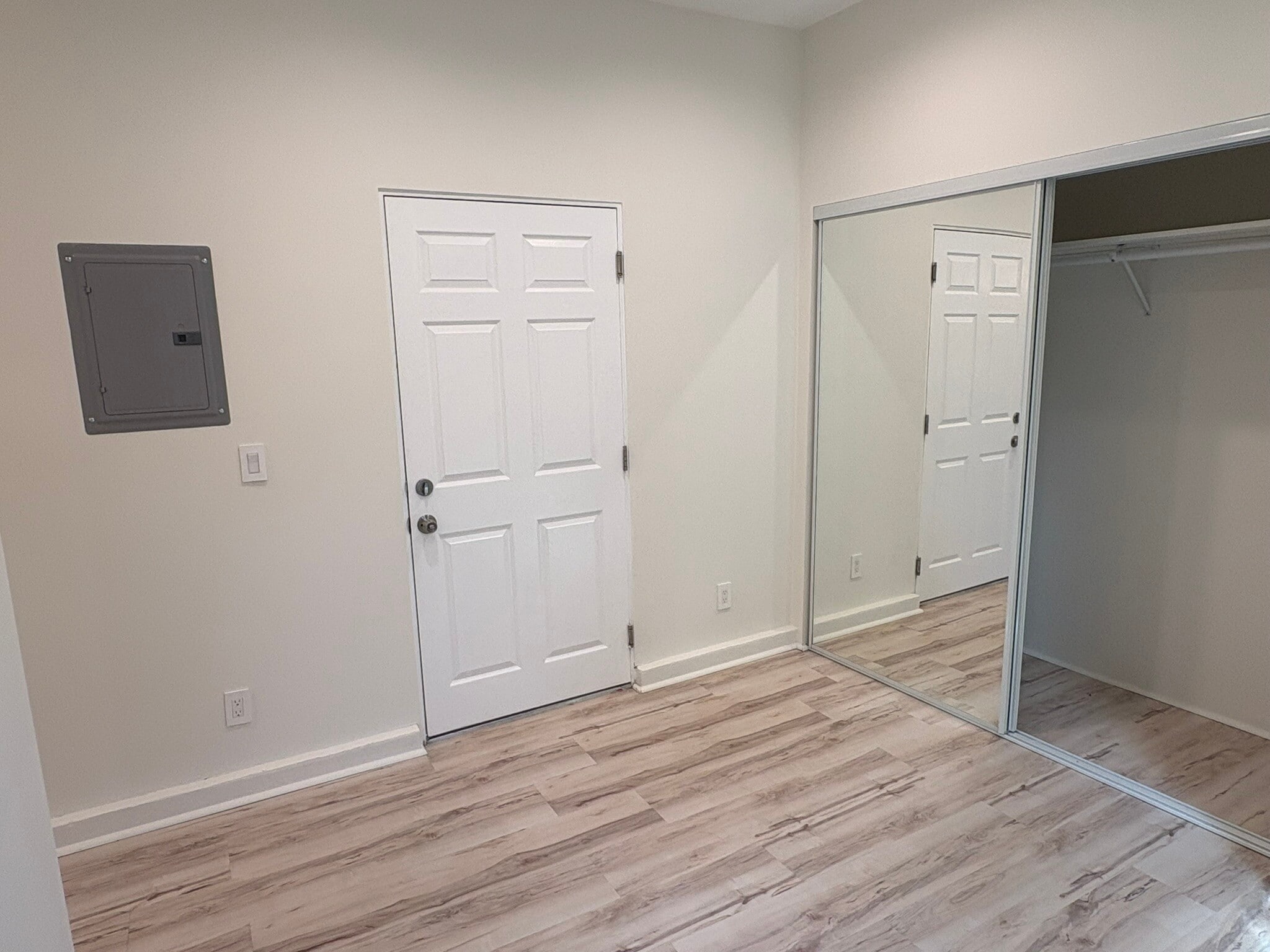 Building Photo - 22119 San Miguel St