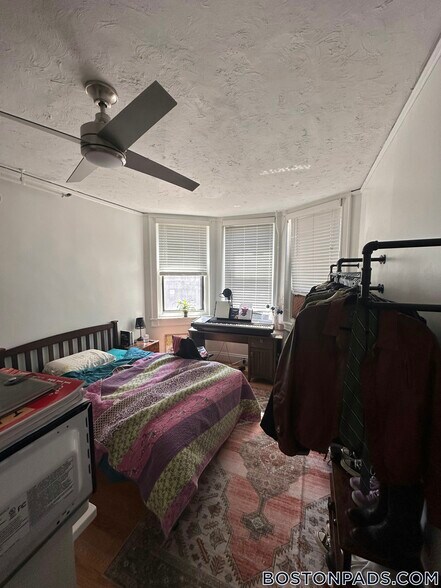 Building Photo - 91 Westland Ave