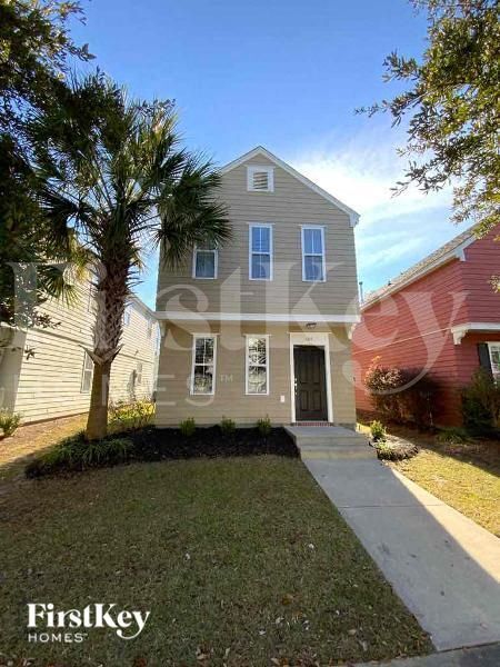 Building Photo - 405 Verbena Ave