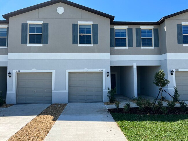 Primary Photo - 9605 Mulberry Marsh Ln