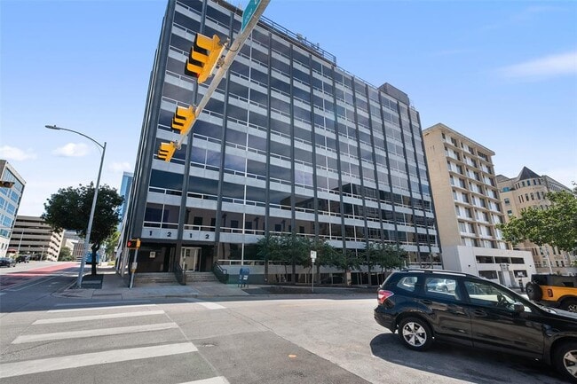 Building Photo - 1212 Guadalupe St