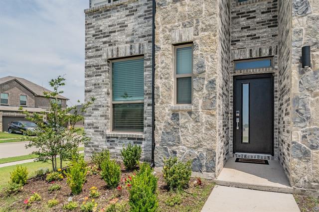 Building Photo - 3202 Glorioso Dr