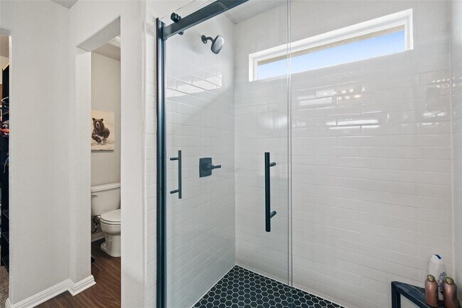 Building Photo - 1405 Fairhaven Gtwy