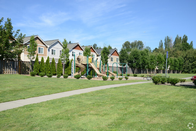 Building Photo - Broadstone Apartments