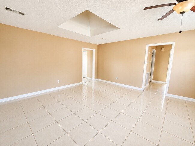 Building Photo - 2507 Ciderwood Dr