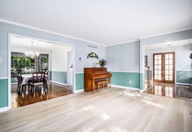 Building Photo - 6609 Merrick Dr