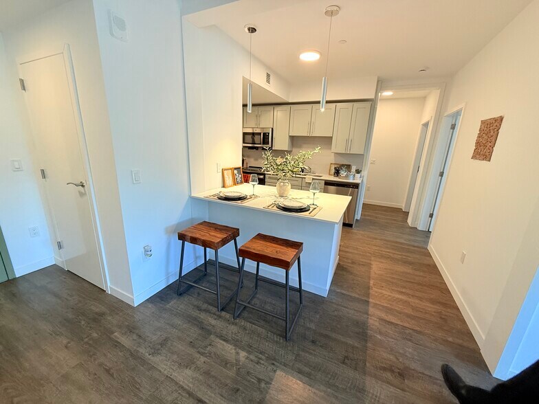 Building Photo - 20 Stephenson Aman St