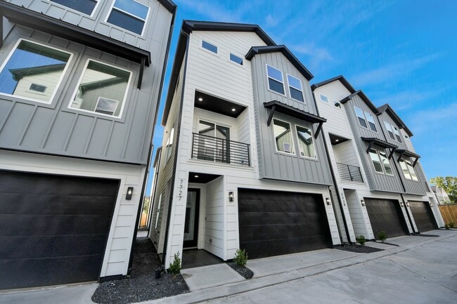 Building Photo - 7727 Hammerly Blvd