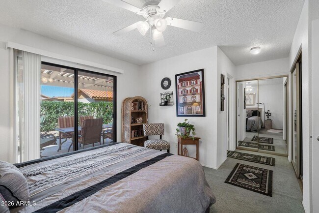 Building Photo - Discover comfortable living in this long term furnished or unfurnished home in Leisure World a 45...