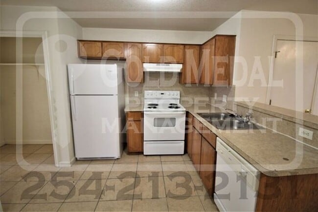 Building Photo - 4008 Pilgram Dr