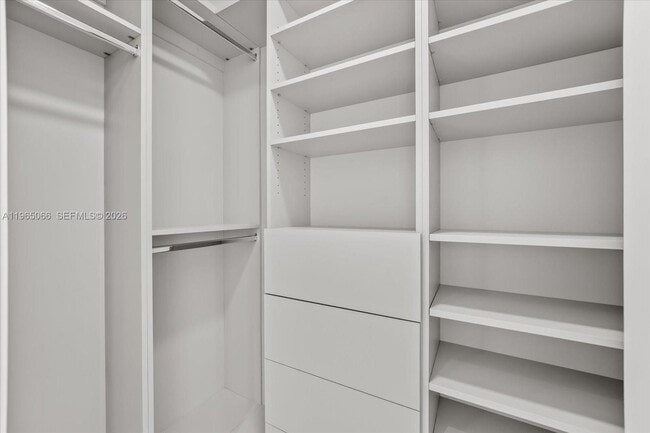 Building Photo - 501 West Ave