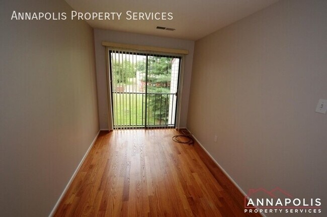 Building Photo - 2574 Riva Rd
