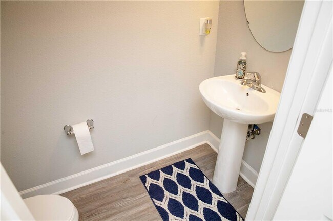 Building Photo - 5963 Glory Bower Dr