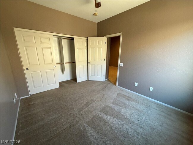 Building Photo - 2588 Lockerbie St