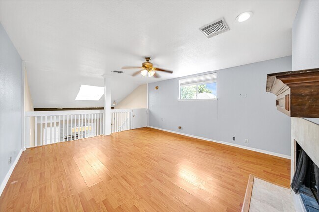 Building Photo - 13014 Skymeadow Dr