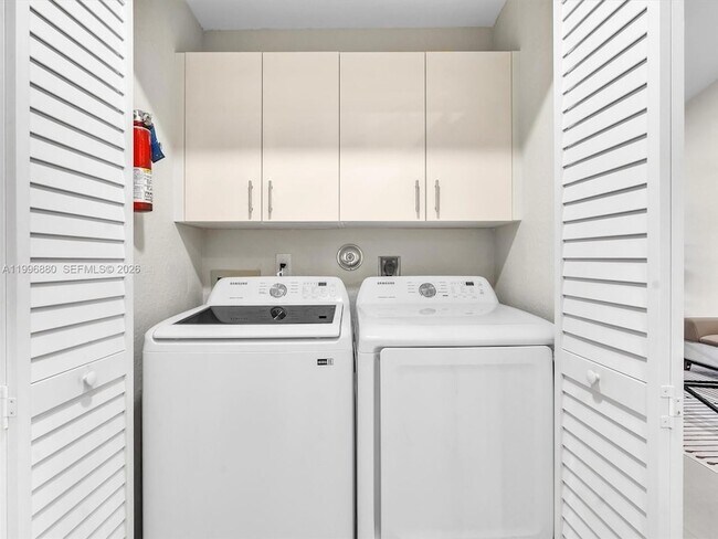 Building Photo - 15212 W Tranquility Lake Dr