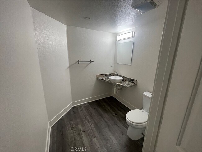Building Photo - 11312 Huston St