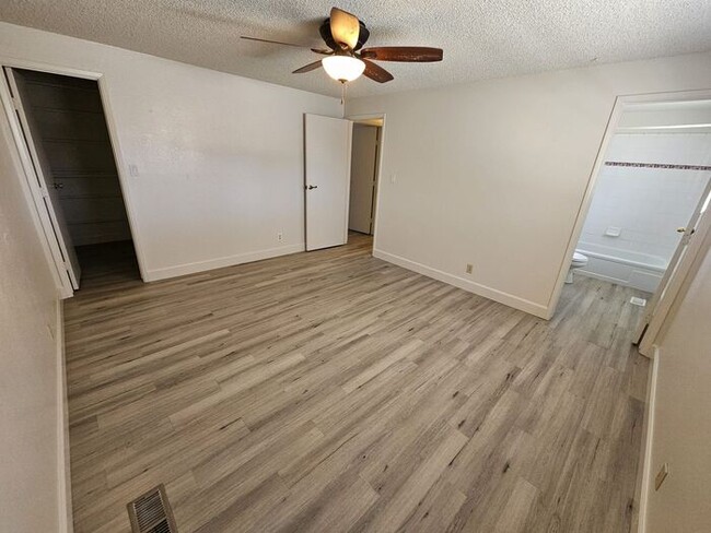 Building Photo - 3 Bedroom 2 Bath 2 Car Garage home in the ...