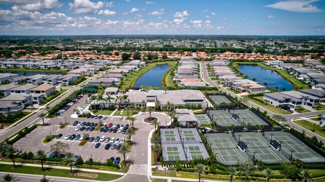 Building Photo - 8125 Crystal Downs Ave