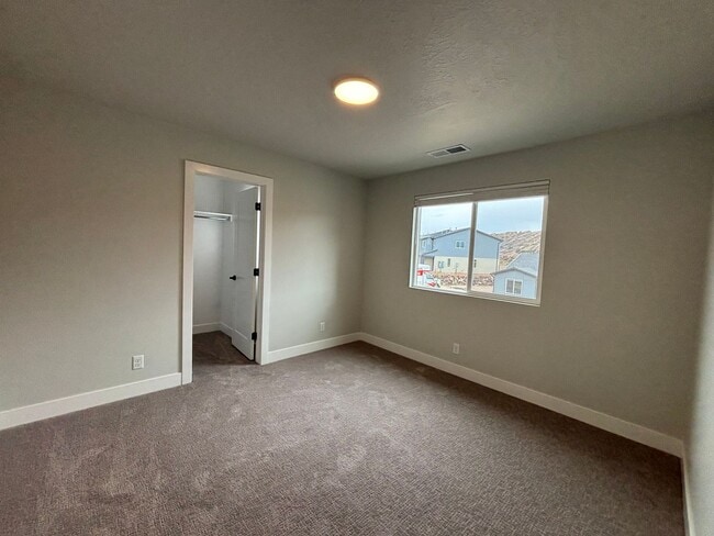 Building Photo - BRAND NEW END TOWNHOME FOR RENT + HALF OFF JANUARY RENT!