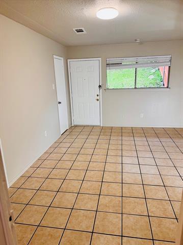 Building Photo - 2309 Woodmont Trail