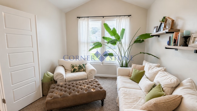 Building Photo - Spacious Family Home with 3-Car Garage & Fully Fenced Backyard in Nampa
