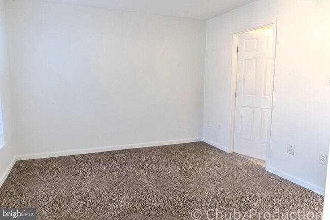 Building Photo - 8316 Widgeon Pl