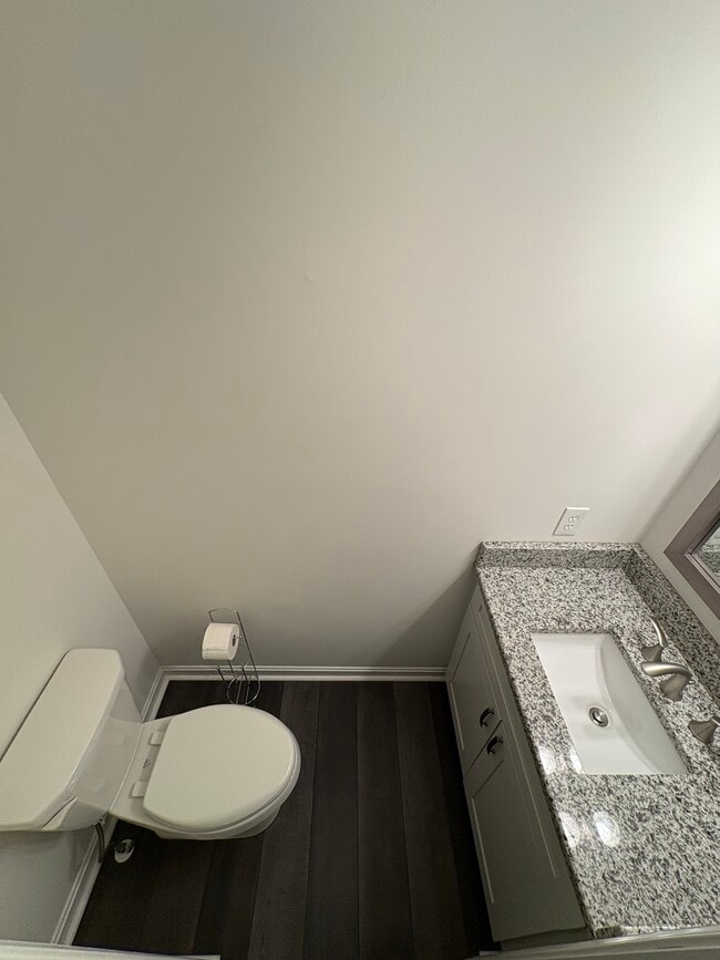 Building Photo - 305 Mt Royal Ave