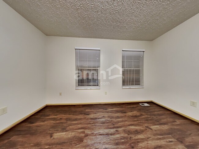 Building Photo - 159 Lofton Circle