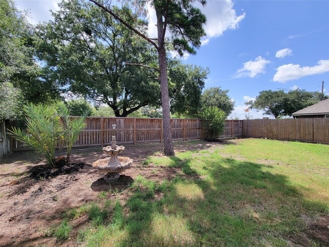 Building Photo - 9410 Barretts Glen Ct