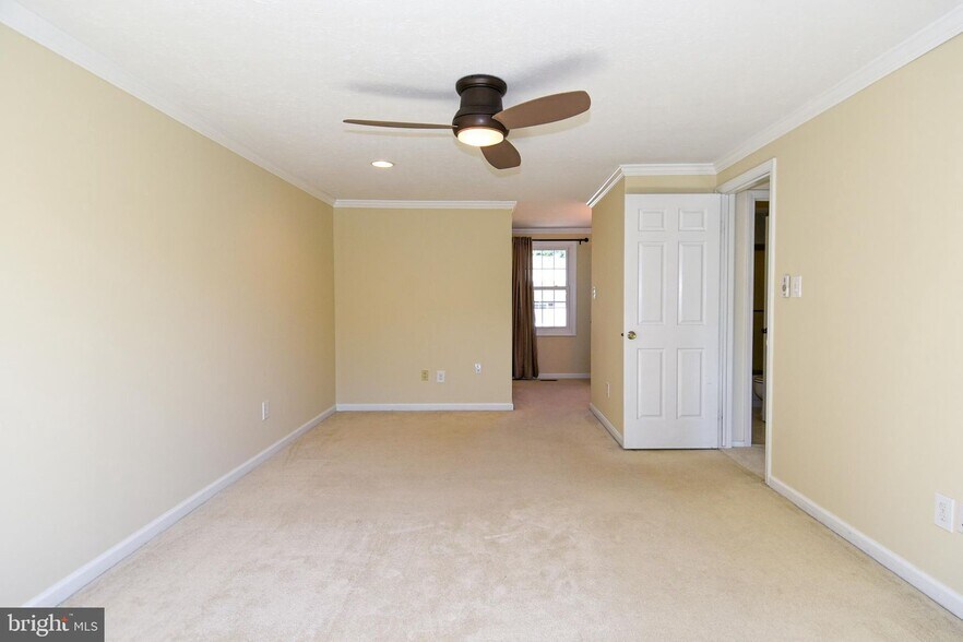 Building Photo - 4037 Broadwire Dr