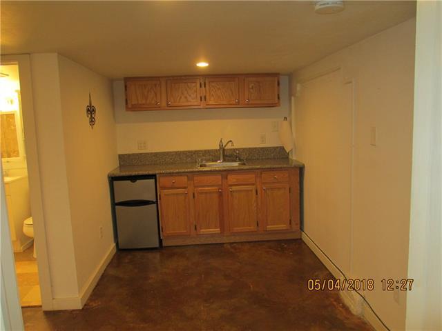 Building Photo - 7701 Jeannette St