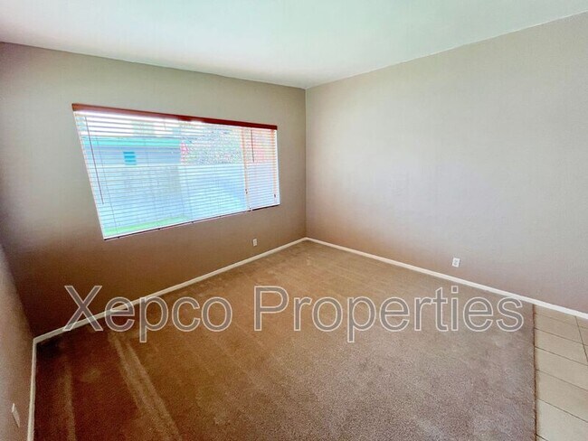 Building Photo - 4019 Cll San Raphael