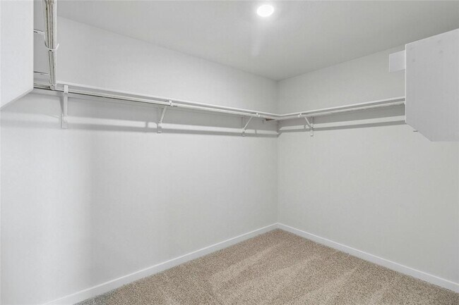 Building Photo - 605 Jane Long Dr