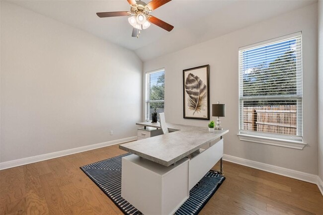 Building Photo - 686 Treadwell Ln